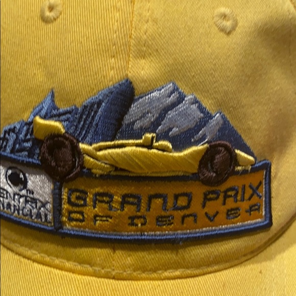 Logo cap. - Picture 2 of 4